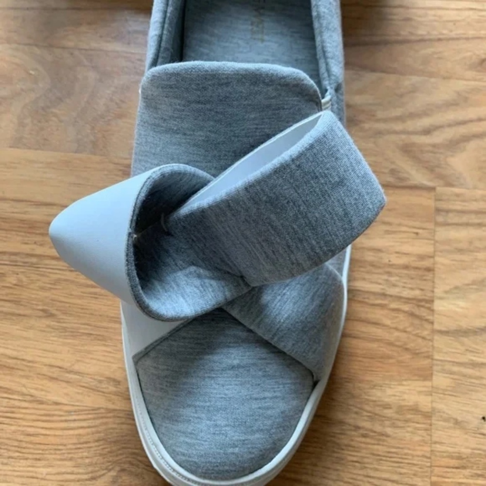 Nine West Gray Slip On Fabric Casual Bow Sneakers Odienella Size 10.5 - Picture 4 of 11